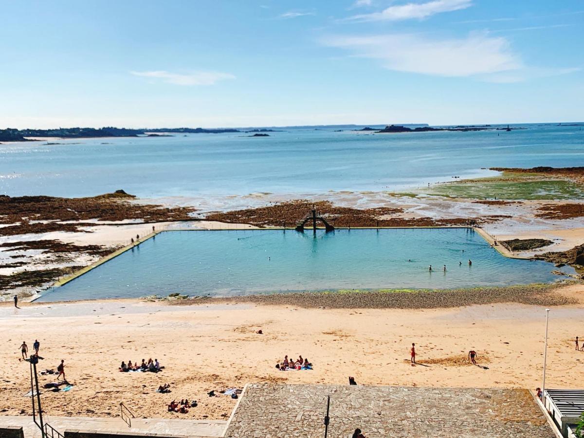 Appartement de 60 m2 tout juste rénové à Saint Malo Intra-Muros Exterior foto